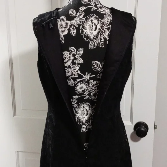 🖤White House Black Market🖤 - Black Fit & Flare Lace Cocktail Dress - Picture 9 of 15